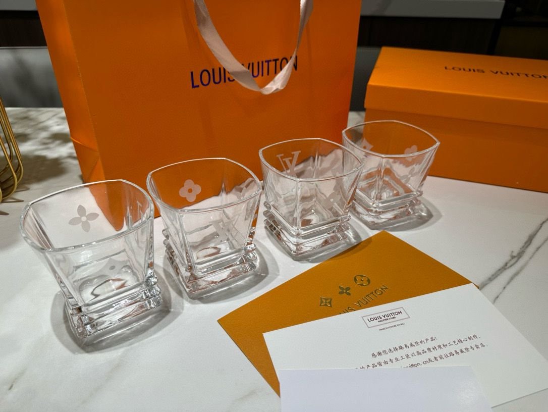 Louis Vuitton LV  Water cups set of four transparent cups. - Image 6 of 6